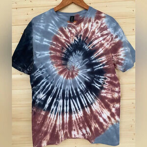 NEW | GILDAN Soft Style Tie Dye T-Shirt | Color: Black, Gray, Burgundy | Size: L